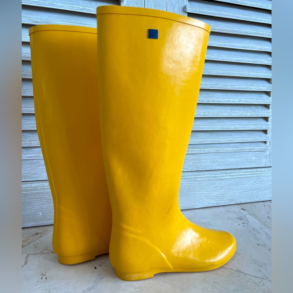 NWT RAIN BOOTS, Purificación García